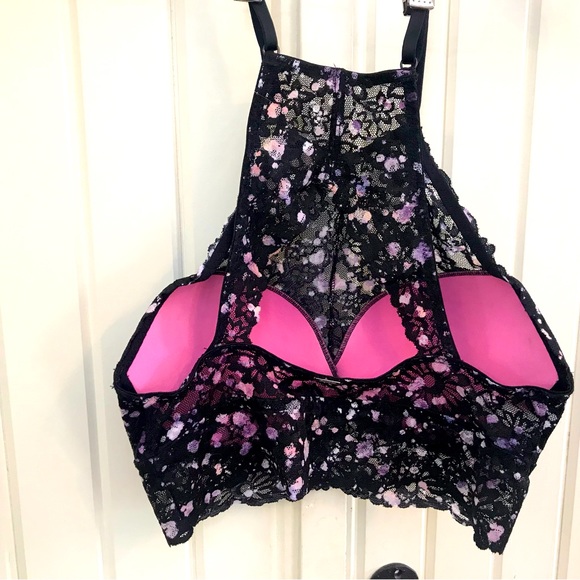 HOST PICK ✨ Victoria’s Secret PINK High Neck Black Lace Padded Bralette - Picture 5 of 10